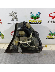Piloto trasero izquierdo CHRYSLER 300M 3.5 i V6 24V (252 cv) - Ref. 2342713 2