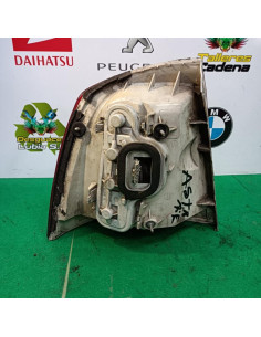 PILOTO TRASERO DERECHO 29058010 2