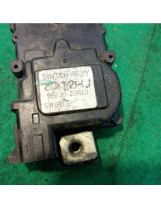 MOTOR CIERRE CENTRALIZADO PUERTA 9573029000