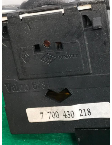 MOTOR REGULACIÓN FAROS 7700430218 · 2423828