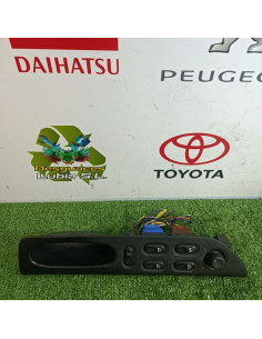 Mando elevalunas delantero izquierdo RENAULT GRAND ESPACE IV 1.9 dCi (120 cv) - Ref. 2540403