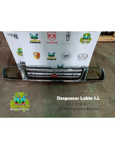 Rejilla MITSUBISHI MONTERO 2.4 (V21W, V21C) (112 cv) - Ref. 2277529 2