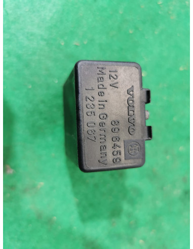 RELÉ 1235067