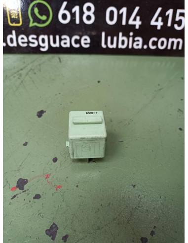 RELÉ 8373700