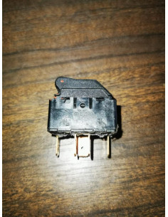 MANDO ELEVALUNAS DELANTERO DERECHO 4D09598550IC