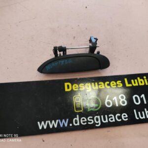 Maneta exterior delantera izquierda Renault Clio III (Versión 2009) 1.1 i 16V (65 cv)