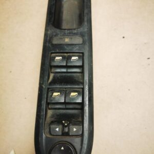 Mando elevalunas delantero izquierdo Peugeot 307 1.4 (75 cv)