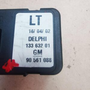 Mando elevalunas delantero izquierdo Opel Astra G Coupe 1.6 16V (103 cv)