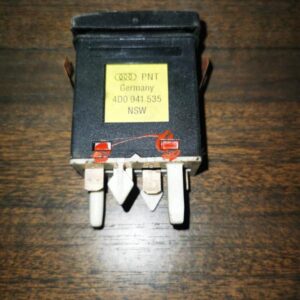 Interruptor Audi A4 (B5) Versión 1999 1.6i (101 cv)