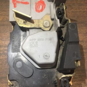 Cerradura puerta trasera derecha Citroen Xantia (X2) 2.0 HDI (90 cv)