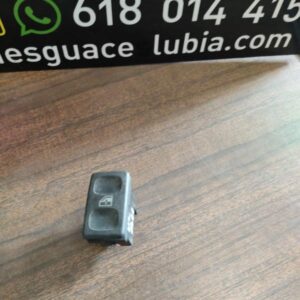 Mando elevalunas delantero izquierdo Seat Toledo I (1L) 1.6 (70 cv)