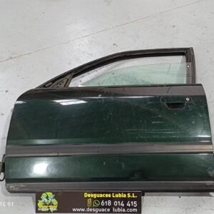 Puerta delantera izquierda Audi 100 (4A,C4) 2.3 E (133 cv)