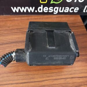 Caja de reles / fusibles Opel Vectra B 2.0 DTI 16V (101 cv)