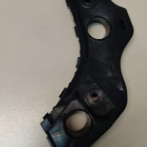 Soporte brazo suspensión delantera derecha Volkswagen Passat (B6) 1.4 TSI (122 cv)