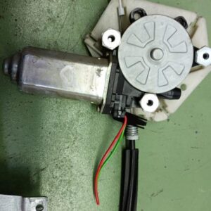 Elevalunas delantero derecho Volvo V40 Combi (VW) 1.6 16V (105 cv)