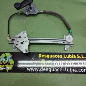 Elevalunas trasero izquierdo Volvo V40 Combi (VW) 1.6 16V (105 cv)