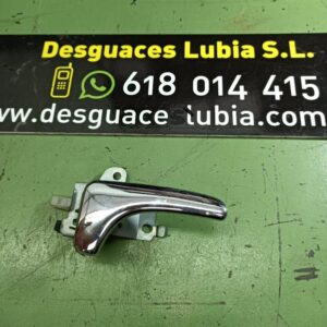 Maneta interior trasera derecha Volvo V40 Combi (VW) 1.6 16V (105 cv)