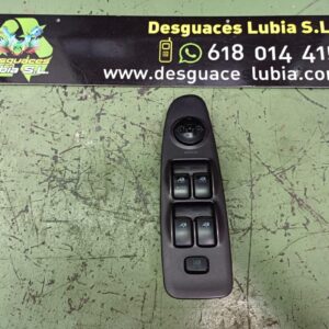 Mando elevalunas delantero izquierdo Hyundai Elantra IV 1.6 CRDi (85)