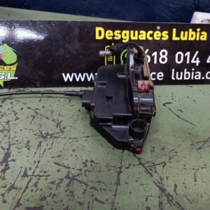 Cerradura puerta delantera derecha Renault Megane I (BA) 1.9 TDI (94 CV)