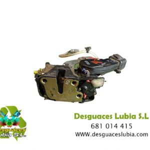 Cerradura puerta delantera izquierda Toyota COROLLA Verso 1.8 VVT-i (135 cv)
