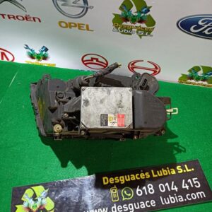 Faro izquierdo Audi A8 Long (D2, 4D) 4.2 V8 40V (310 cv) quattro Tiptronic