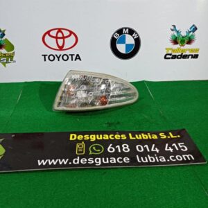 Faro antiniebla izquierdo Ford Mondeo I Seadn (Versión 1996) 1.6 i 16V (95 cv)