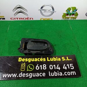 Maneta interior delantera izquierda Renault Laguna 1.6 i 16V (107 cv)