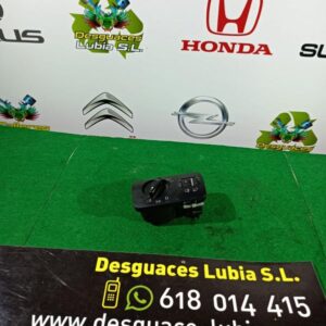 Mando luces Audi AUDI A1 Sportback 25 TFSI (95 cv)