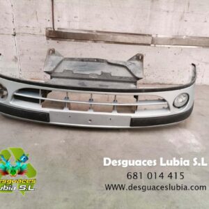 Paragolpe delantero Renault Megane I (Fase II, 1999) 1.4i 16V (95 cv)