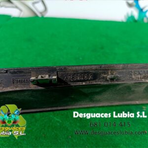 Luz de central de freno Renault Clio III 1.1i 16V (101 cv)