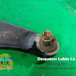 Brazo suspension superior delantero izquierdo Mitsubishi Colt VI (Z30) 1.1 CZ1 (75 cv)