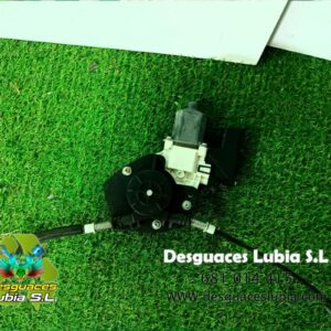 Elevalunas trasero derecho Mitsubishi Colt VI (Z30) 1.1 CZ1 (75 cv)