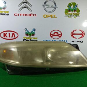 Faro derecho Renault Laguna II 1.6 i 16V (107 cv)
