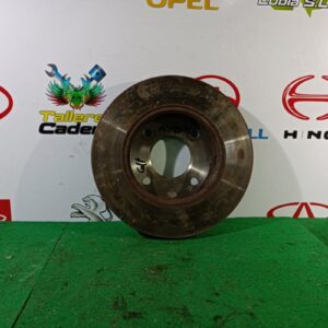 Disco de freno delantero Mitsubishi Colt VI (Z30) 1.1 CZ1 (75 cv)