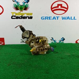 Cerradura puerta delantera izquierda Nissan Primera (P10) 2.0 16V (115 cv)