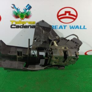 Cerradura puerta delantera izquierda Ford FOCUS II 2.0 TDCi (110 cv)
