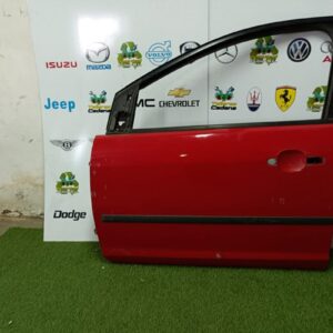Puerta delantera izquierda Ford FOCUS II 2.0 TDCi (110 cv)