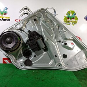 Elevalunas trasero derecho Volkswagen Passat (B2) 1.9 (115 cv)