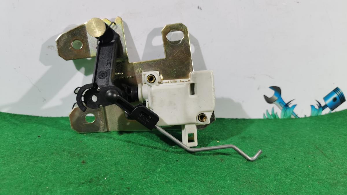 Motor cierre centralizado portón Volkswagen Touareg I (7L) 2.5 R5 TDI (174 cv)