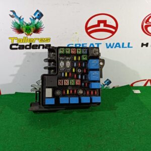 Caja de reles / fusibles Hyundai i30 1.4 (109 cv)