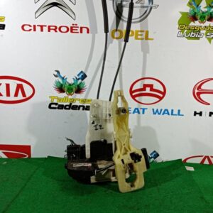 Cerradura puerta delantera izquierda Hyundai i30 1.4 (109 cv)
