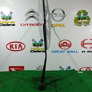 Brazo limpia delantero izquierdo Opel Corsa C (Versión 2003) 1.0 12V (60 cv)