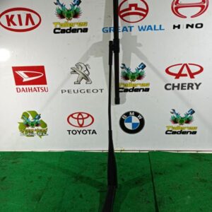 Brazo limpia delantero derecho Opel Astra H GTC 1.6i 16V (105 cv)