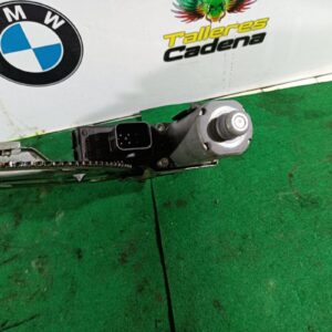 Elevalunas delantero izquierdo Opel Astra H GTC 1.6i 16V (105 cv)