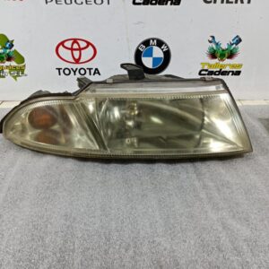 Faro derecho Mitsubishi Carisma 1.6 i 16V (103 cv)