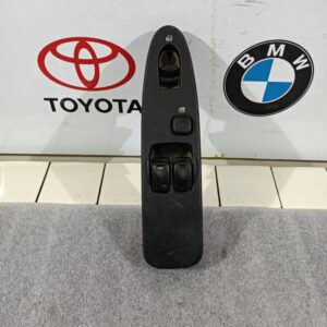 Mando elevalunas delantero izquierdo Mitsubishi Carisma 1.6 i 16V (103 cv)