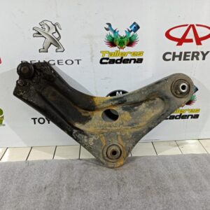 Brazo suspension inferior delantero derecho Peugeot 207 CC 1.6 HDi (110 cv)
