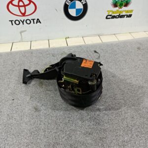 Cinturon seguridad trasero izquierdo Audi A8 Long (D2, 4D) 4.2 V8 40V (310 cv) quattro Tiptronic