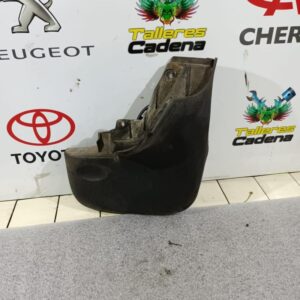 Moldura Nissan Terrano II (R20) 2.4 i 12V (3 dr) (116 cv)