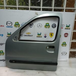 Puerta delantera izquierda Renault Kangoo Express (FC) 1.9 D (65 cv)
